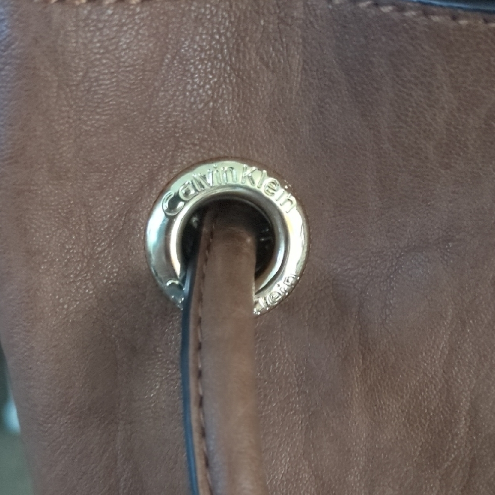 Calvin Klein Tan Tote Bag with Gold Accents - Picture 3 of 7